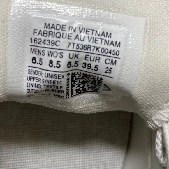 Converse Womens Patent Synthetic Leather White Low Top Sneaker AUTHENTIC 162439C - Picture 12 of 12